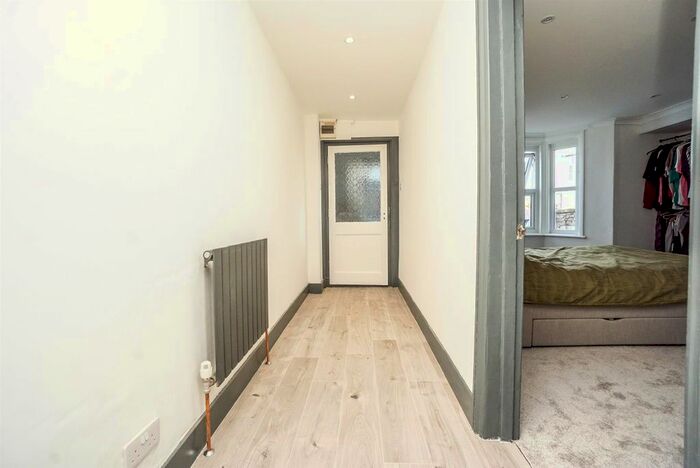 1 Bedroom Flat For Sale In Bohemia Road, St. Leonards-On-Sea, TN37