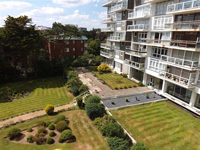 2 Bedroom Flat To Rent In Admirals Walk, Westcliff Road, BH2