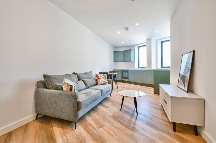 1 Bedroom Flat To Rent In High Court, Leeds, LS2