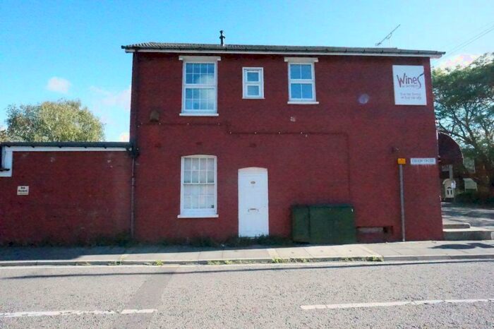 2 Bedroom Flat To Rent In West Ipswich, IP1