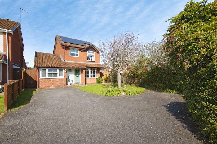 4 Bedroom Detached House For Sale In James Dawson Drive, Millisons Wood, CV5