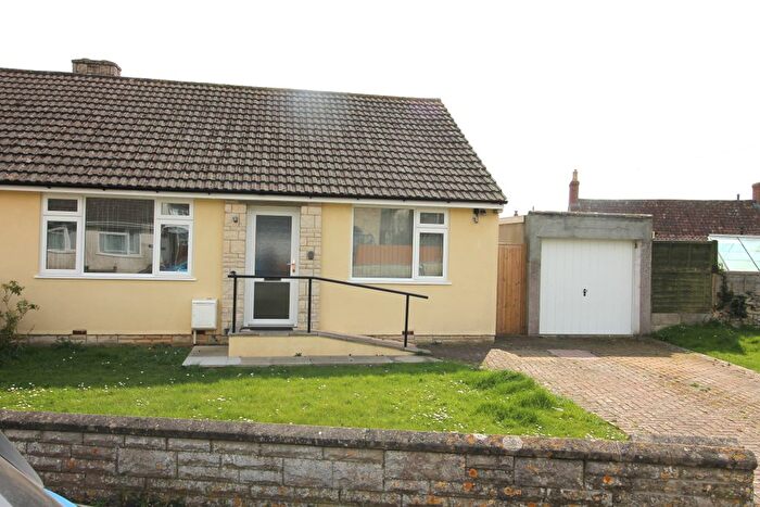 2 Bedroom Bungalow To Rent In Waverley, Somerton, Somerset, TA11