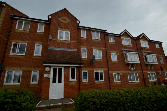 1 Bedroom Flat To Rent In Linwood Crescent, London, EN1