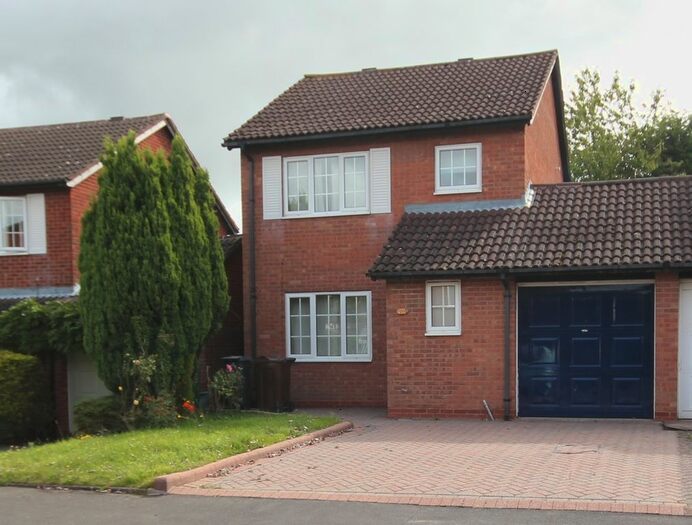3 Bedroom Link Detached House To Rent In Palefield Road, Shirley, Solihull, B90