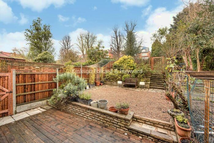 2 Bedroom Apartment To Rent In Wedderburn Road Hampstead, NW3