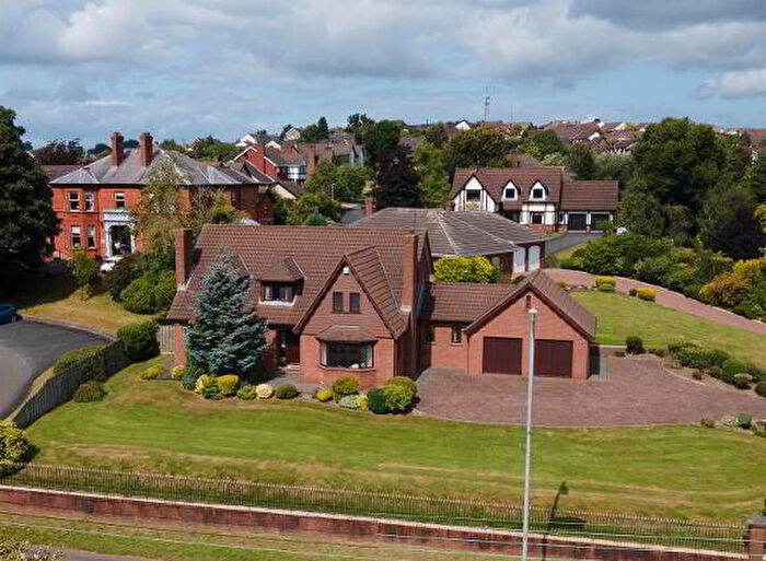 4 Bedroom Detached House For Sale In Castle Lodge, Banbridge, BT32