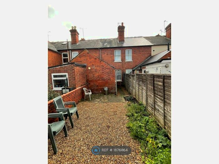 2 Bedroom Terraced House To Rent In Coventry Road, Reading, RG1