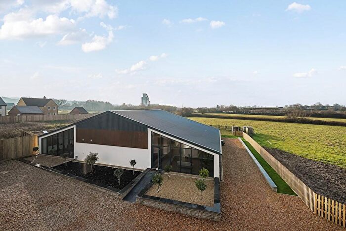 4 Bedroom Barn Conversion For Sale In Clanville, Castle Cary, BA7