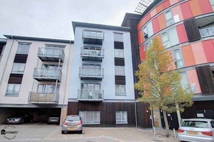2 Bedroom Flat To Rent In Quayside Drive, Colchester, Essex, CO2