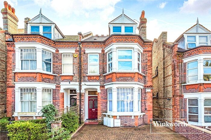 1 Bedroom Flat To Rent In Mountfield Road, Finchley, London, N3