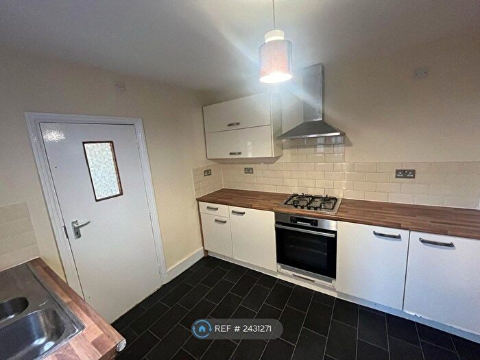 4 Bedroom Terraced House To Rent In Morley Road, London, E15