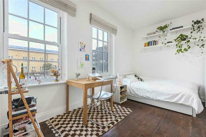 Studio To Rent In Teesdale Close, Cambridge Heath, London, E2