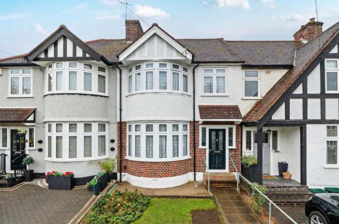 3 Bedroom Terraced House For Sale In Greenway, Chislehurst, Kent, BR7