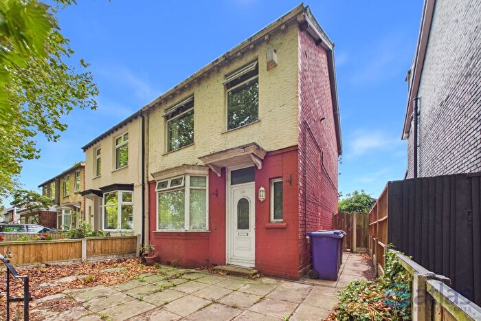 3 Bedroom Semi-Detached House For Sale In St Marys Road, Garston, L19