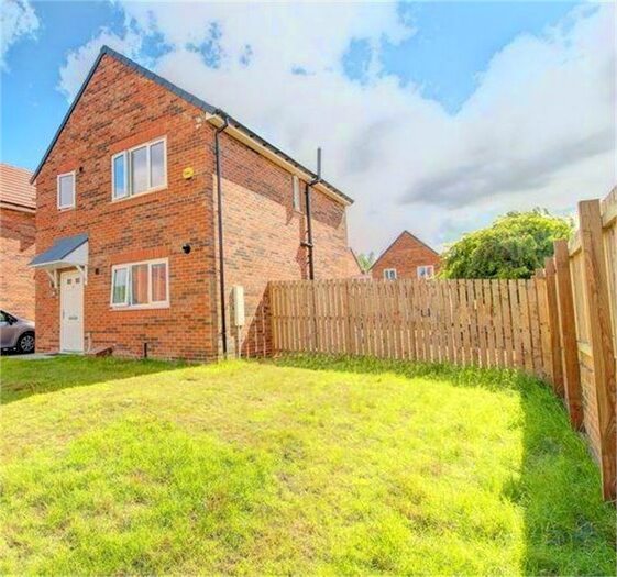 3 Bedroom Detached House To Rent In Juniper Drive, Fenham, Newcastle, NE4