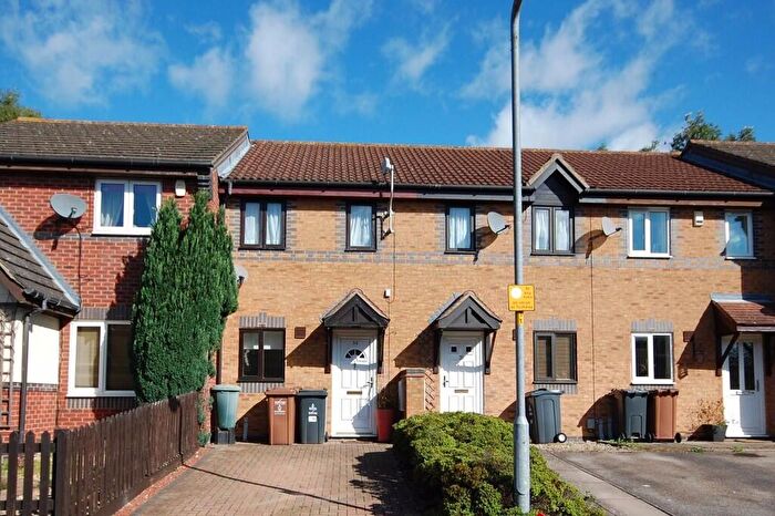 2 Bedroom Terraced House To Rent In Chepstow Close, Stevenage, SG1