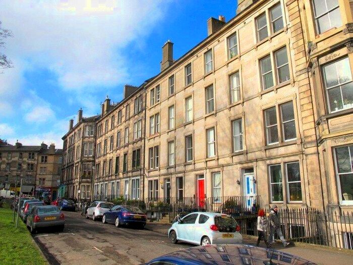 4 Bedroom Flat To Rent In Glengyle Terrace, Edinburgh, EH3