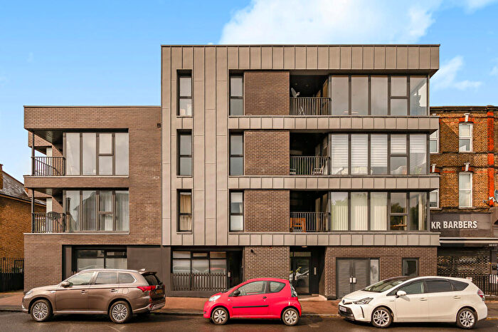 1 Bedroom Flat For Sale In Comerford Road, London, SE4