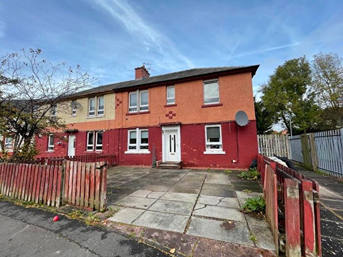 2 Bedroom Flat To Rent In Elmbank Crescent, Burnbank, Hamilton, South Lanarkshire, ML3