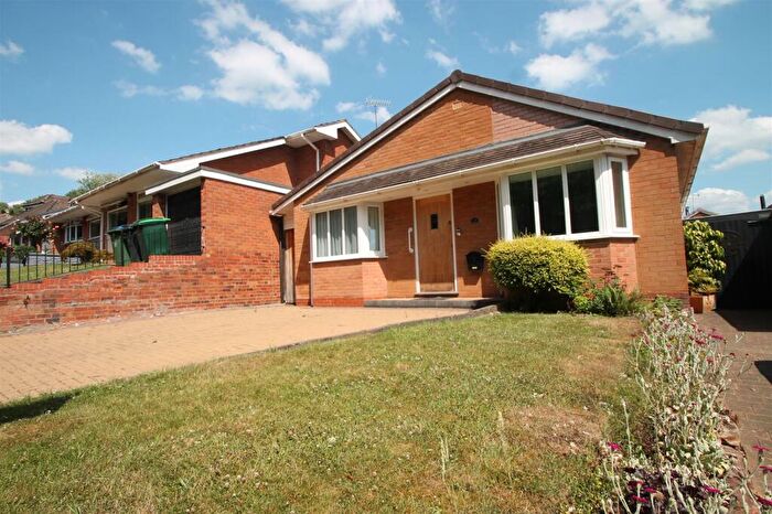 2 Bedroom Detached Bungalow For Sale In Hayseech, Cradley Heath, B64