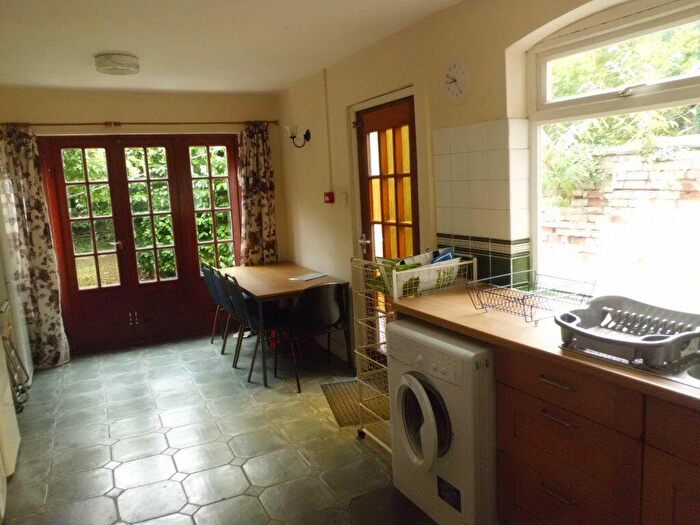 7 Bedroom House To Rent In Bournbrook Road, B29