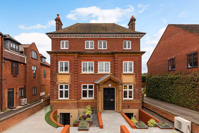 1 Bedroom Maisonette For Sale In The Old Bank, Headley Road, Hindhead, GU26