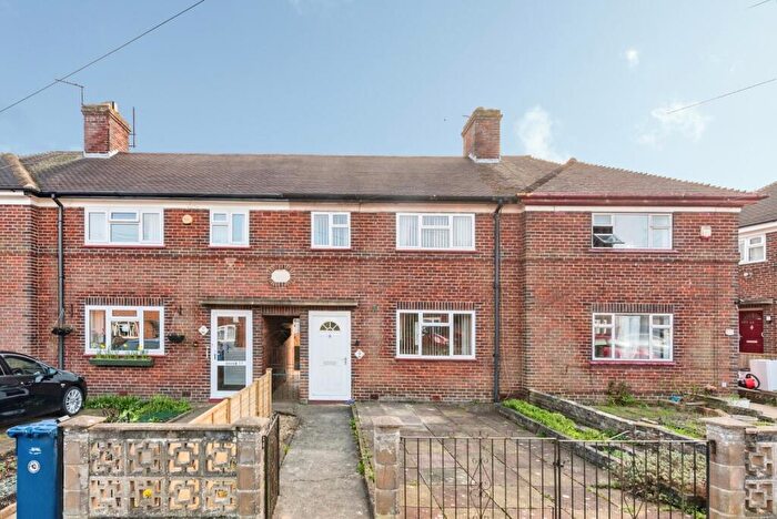 3 Bedroom Terraced House For Sale In Spencer Crescent, Oxford, Oxfordshire, OX4