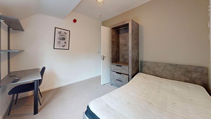 6 Bedroom Property To Rent In Lenton Boulevard, NG7