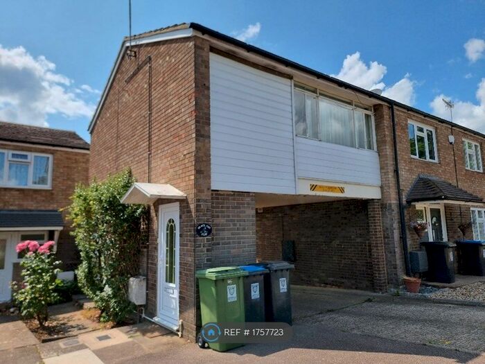 Studio To Rent In Pallas Road, Hemel Hempstead, HP2