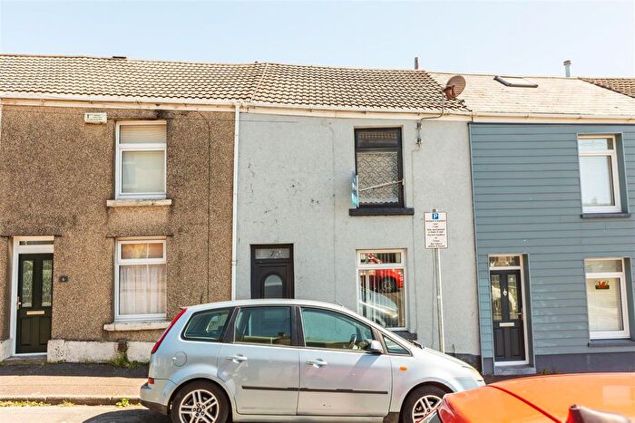 2 Bedroom Terraced House For Sale In Lynn Street, Cwmbwrla, Swansea, SA5