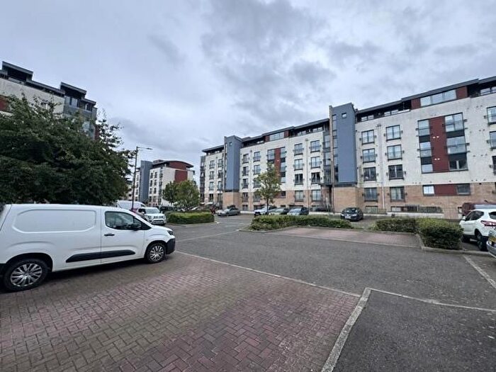 2 Bedroom Flat To Rent In East Pilton Farm Avenue, Pilton, Edinburgh, EH5