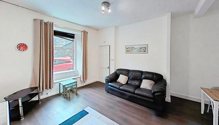 1 Bedroom Flat To Rent In Stewart Terrace, Edinburgh, EH11