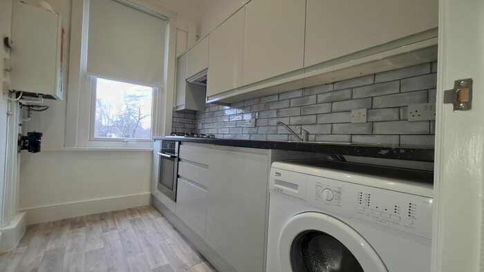 1 Bedroom Flat To Rent In Lorne Road, London, E7