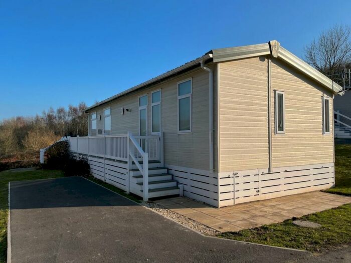 2 Bedroom Lodge For Sale In Wood Farm, Charmouth, DT6