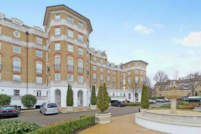 3 Bedroom Flat To Rent In Chapman Square, London, SW19