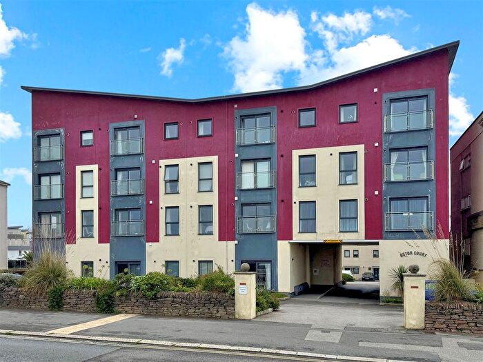 2 Bedroom Flat To Rent In Astor Court, Newquay, TR7