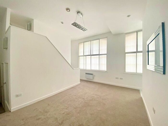 2 Bedroom Apartment To Rent In The Albany, Old Hall Street, L3