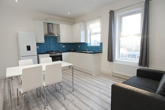 3 Bedroom Flat To Rent In Llanover Road, Wembley, HA9