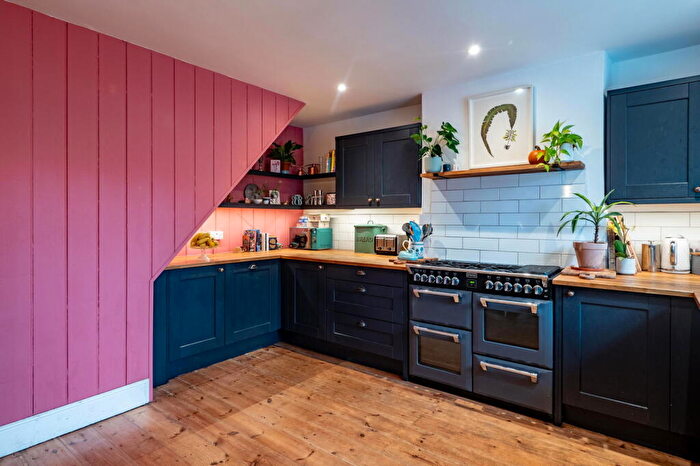 3 Bedroom Terraced House For Sale In Keyford Gardens, Frome, BA11