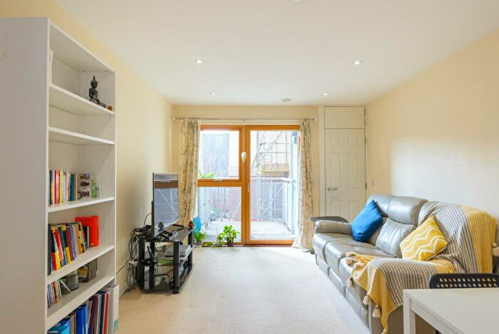 2 Bedroom Flat For Sale In Ducrow Court, St Pauls, BS2