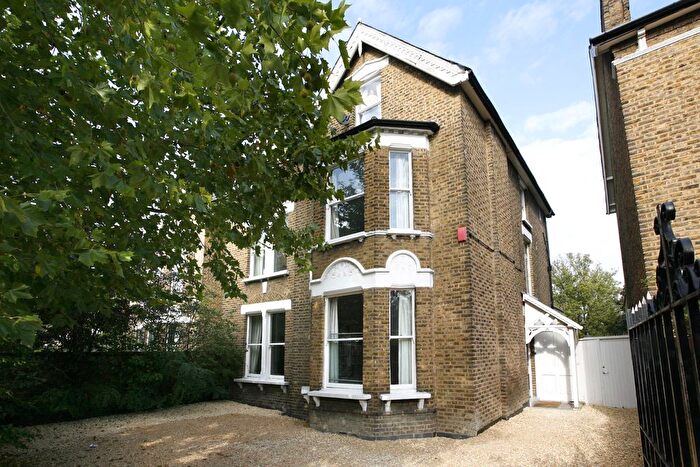 5 Bedroom Detached House To Rent In Mortlake Road, Kew, Richmond, TW9