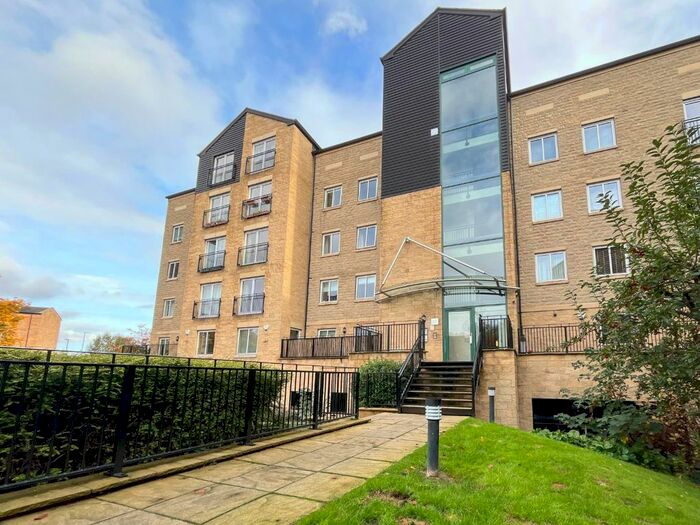 2 Bedroom Flat To Rent In Ellis Court, Textile Street, Dewsbury, WF13