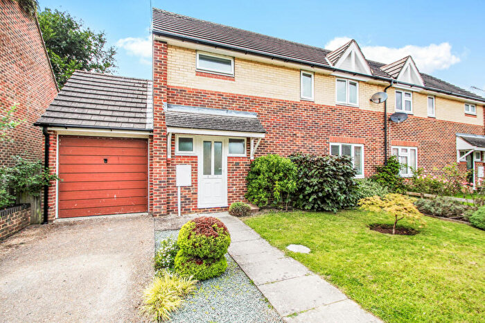 3 Bedroom Semi-Detached House To Rent In Maidenbower, RH10