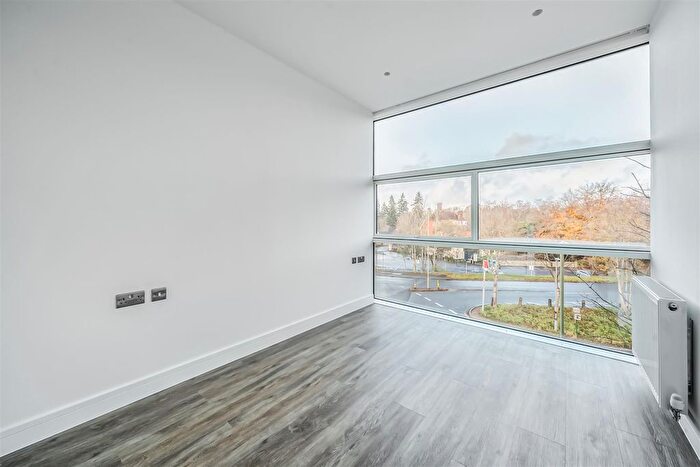 1 Bedroom Flat To Rent In Sheila House Waterfront, Fleet, GU51