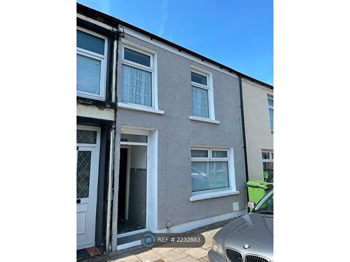 3 Bedroom Terraced House To Rent In Bankes Street, Aberdare, CF44