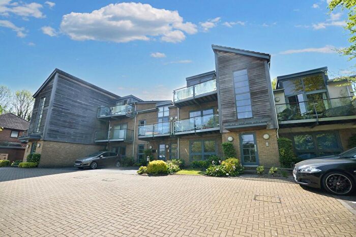 2 Bedroom Apartment To Rent In Kingsmead Road, Kingsmead Road, HP11