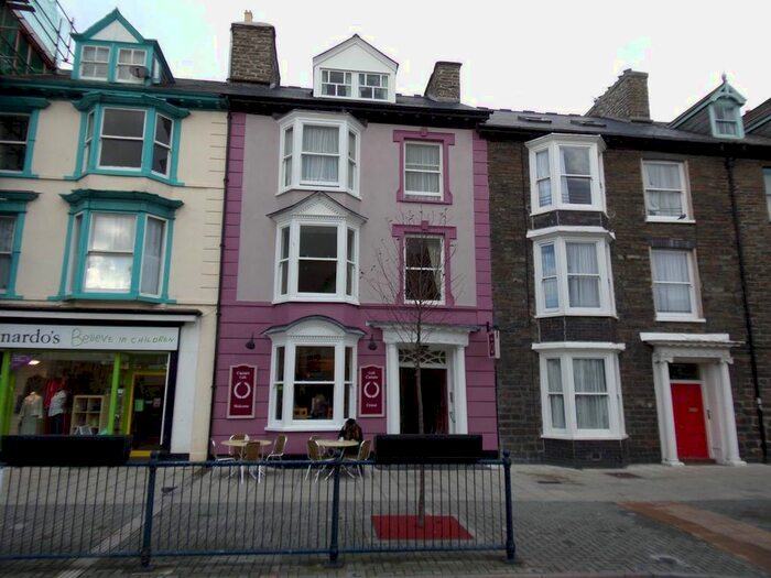 1 Bedroom Flat To Rent In North Parade, Aberystwyth, SY23