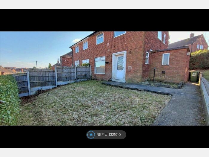 2 Bedroom Semi-Detached House To Rent In Newhall Crescent, Leeds, LS10