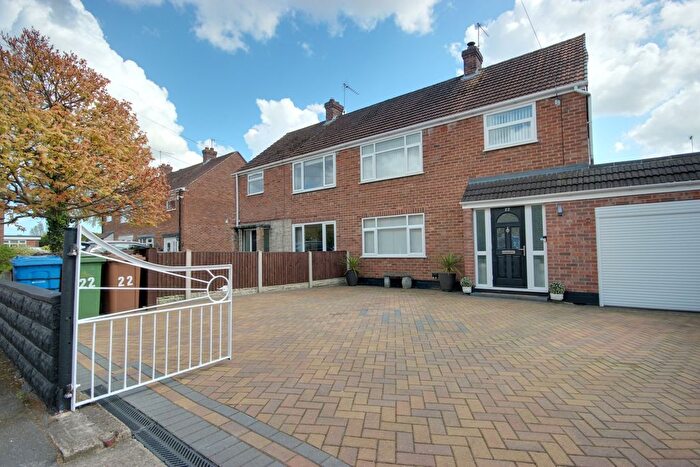 3 Bedroom Semi-Detached House For Sale In Windsor Close, Beverley, HU17