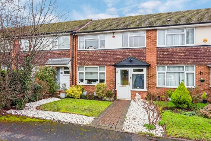 3 Bedroom Terraced House For Sale In Fontwell Close, Harrow, HA3